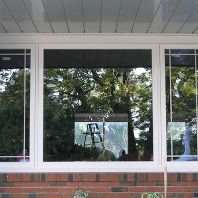 Picture window with ceasement installion by Four Seasons Windows & Doors